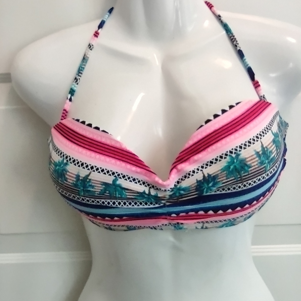 NO BOUNDRIES  PUSH UP PALM TREE SWIM SUIT TOP, NWT